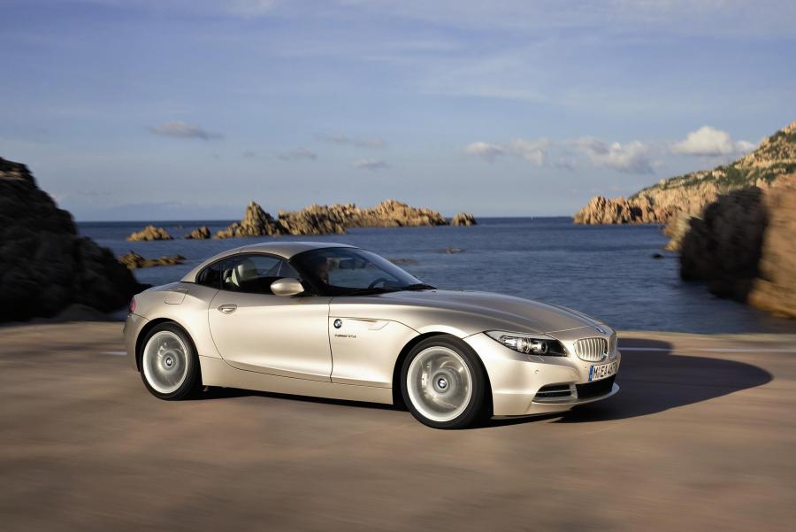  BMW Z4 Roadster 2010 года  (фото 35 из 39)